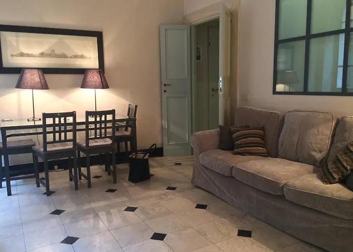 La Casa In Vetrina *